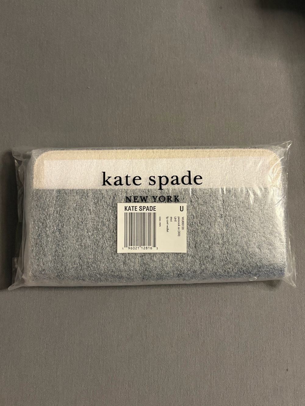 New With Tags Kate Spade Large Continental Wallet in Peacock with Gold Hardware